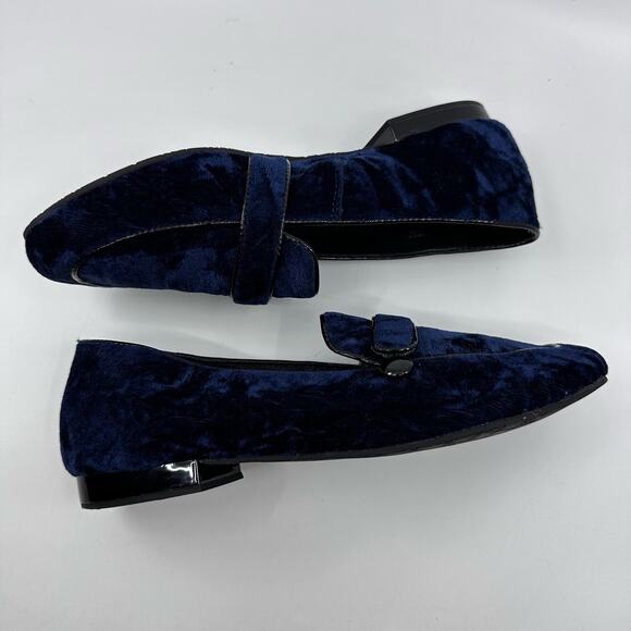 Donald J Pliner Haven Velvet Flat Loafers Slip On Navy Blue Womens Size US 5.5M - Picture 9 of 13